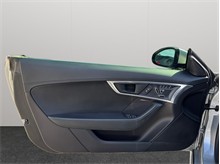 Vehicle Thumb #23