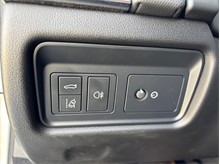 Vehicle Thumb #35