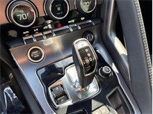 Vehicle Thumb #38