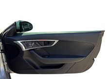 Vehicle Thumb #41