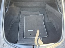 Vehicle Thumb #44