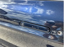 Vehicle Thumb #18