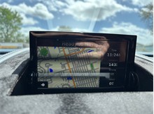 Vehicle Thumb #29