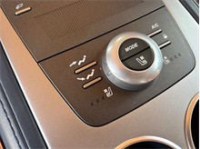 Vehicle Thumb #36
