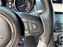 Vehicle Thumb #26