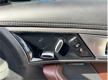 Vehicle Thumb #34