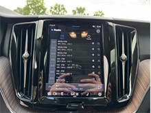 Vehicle Thumb #29