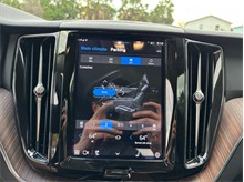 Vehicle Thumb #32