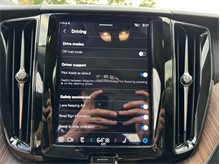 Vehicle Thumb #34