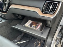 Vehicle Thumb #44