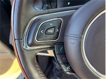 Vehicle Thumb #26