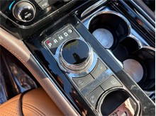 Vehicle Thumb #37