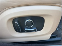 Vehicle Thumb #46