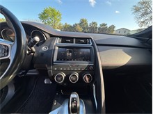 Vehicle Thumb #11