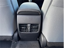 Vehicle Thumb #32