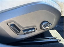 Vehicle Thumb #48