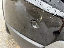Vehicle Thumb #17
