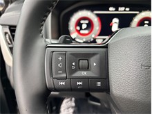 Vehicle Thumb #26