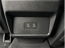 Vehicle Thumb #40
