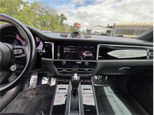 Vehicle Thumb #11