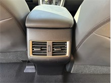Vehicle Thumb #38