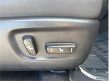 Vehicle Thumb #42
