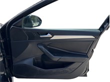 Vehicle Thumb #31