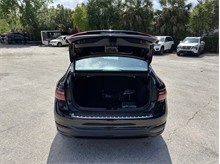 Vehicle Thumb #33