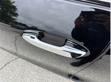 Vehicle Thumb #18