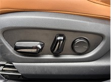 Vehicle Thumb #21