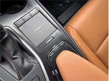 Vehicle Thumb #33