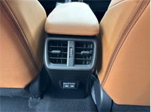 Vehicle Thumb #39