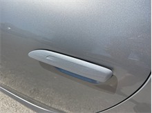 Vehicle Thumb #20