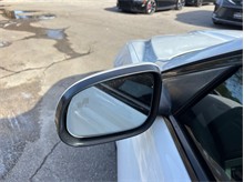 Vehicle Thumb #18