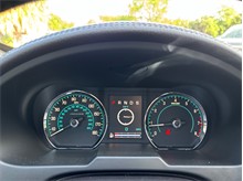 Vehicle Thumb #26
