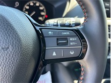 Vehicle Thumb #23