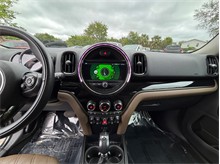 Vehicle Thumb #11