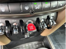 Vehicle Thumb #27