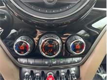 Vehicle Thumb #31