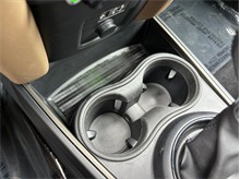Vehicle Thumb #35
