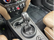 Vehicle Thumb #36