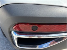 Vehicle Thumb #16