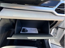 Vehicle Thumb #43