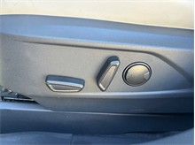 Vehicle Thumb #21