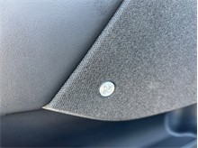 Vehicle Thumb #25