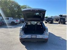Vehicle Thumb #48