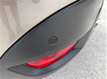 Vehicle Thumb #17