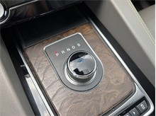 Vehicle Thumb #38