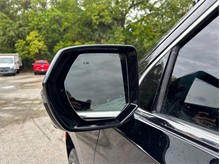 Vehicle Thumb #21