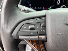 Vehicle Thumb #31